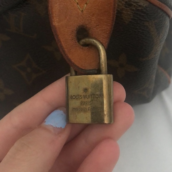 Louis Vuitton Speedy 30 Bag - Picture 2 of 4